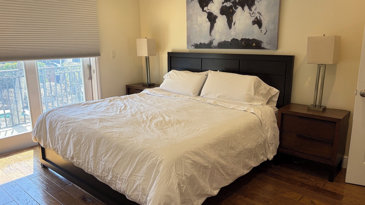 Photo of Bedroom in The Cove