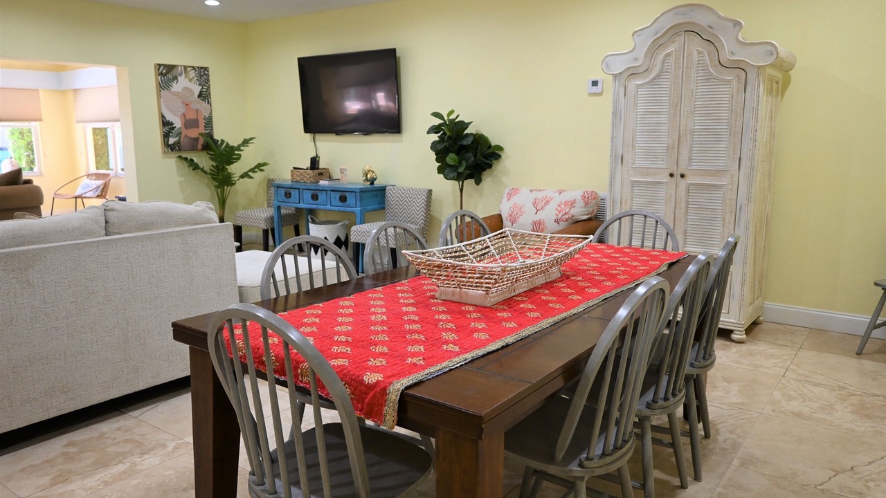 Photo of Livingroom in Lauderdale-by-the-Sea