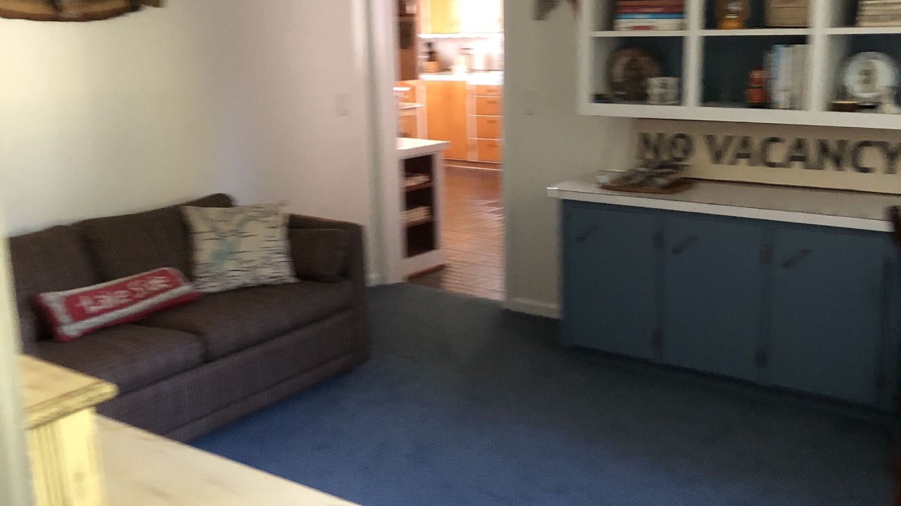 Photo of Livingroom in Northville