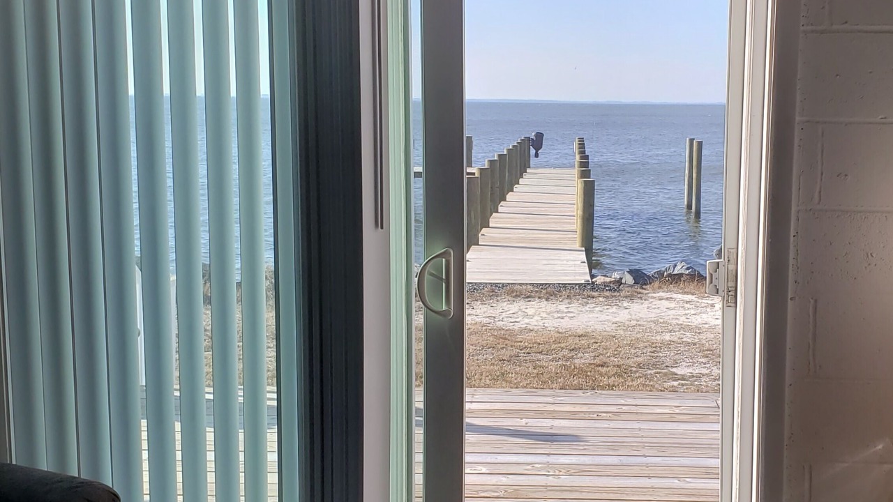 Photo of Bedroom in Deal Island