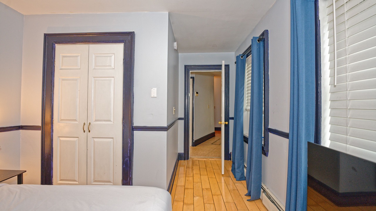 Photo of Bedroom in Downtown Albany