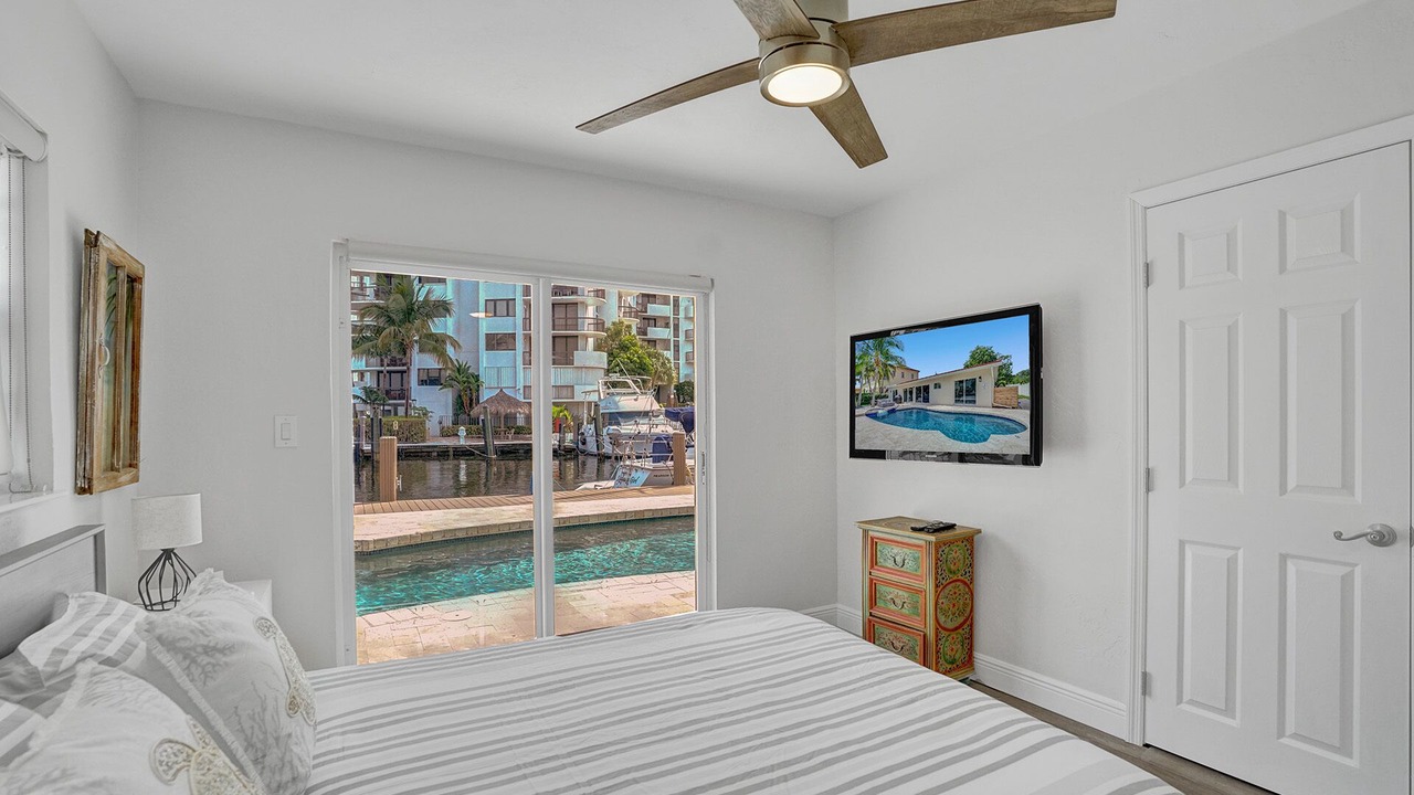 Photo of Bedroom in Pompano Isles
