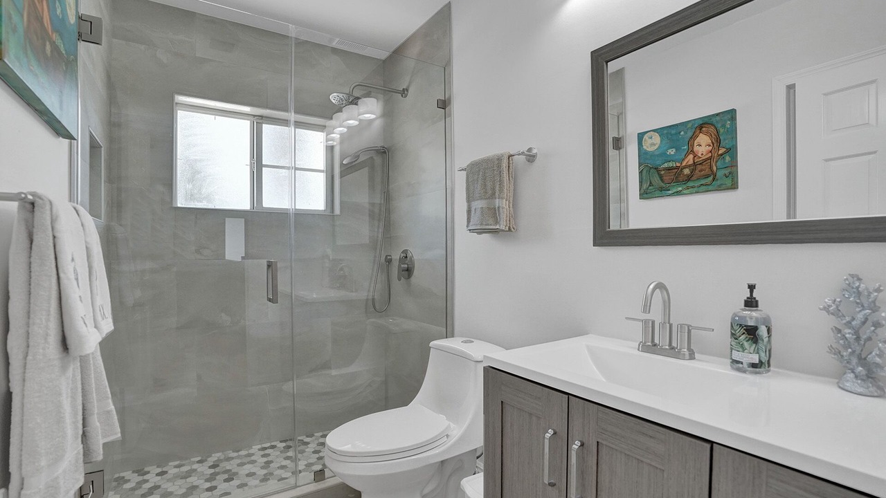 Photo of Bathroom in Pompano Isles