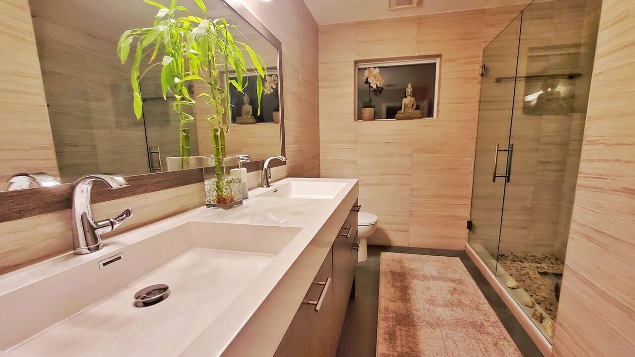 Photo of Bathroom in North Beach