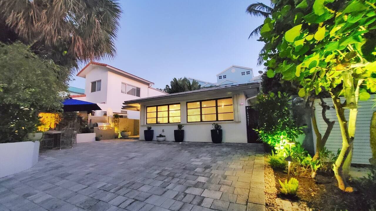 Photo of Outdoor in North Beach