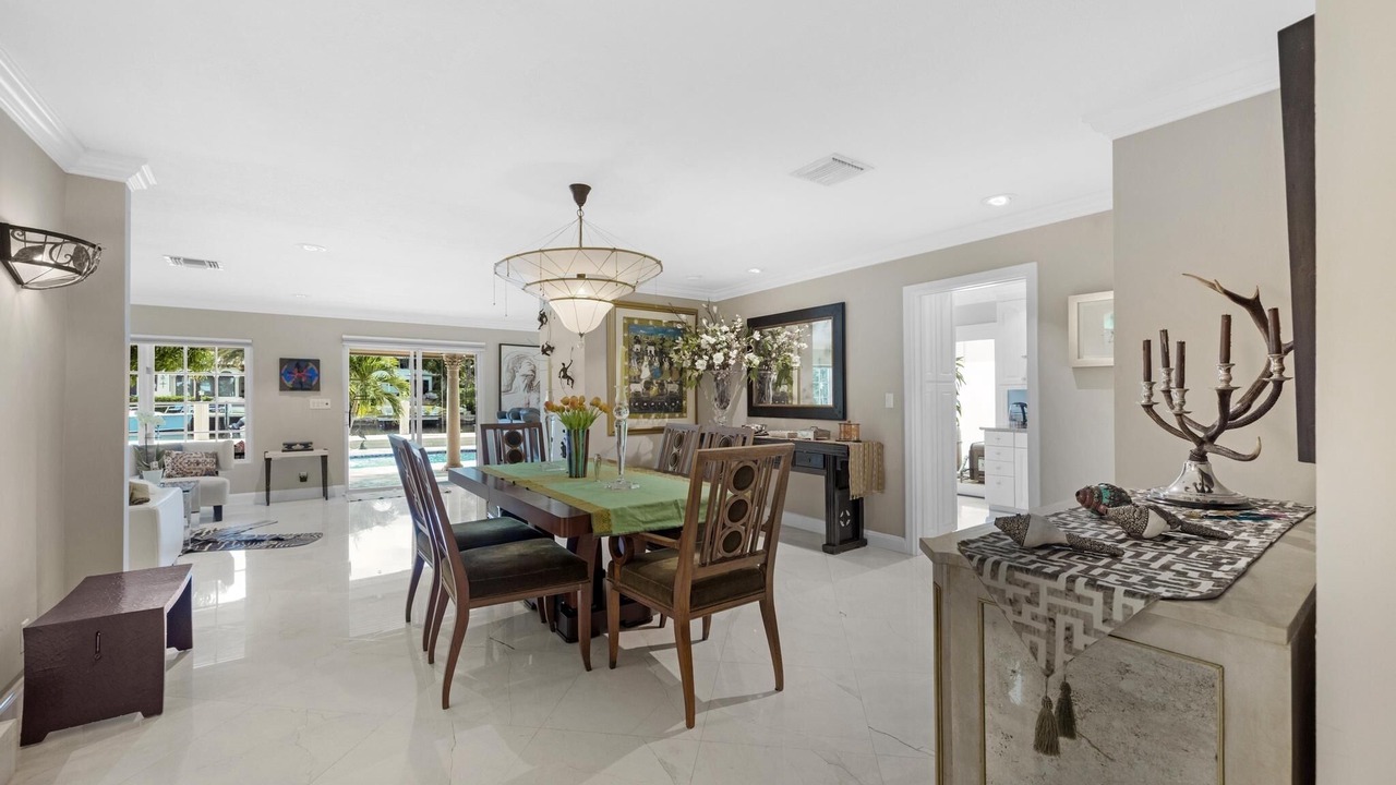 Photo of Bedroom in Hendricks and Venice Isles