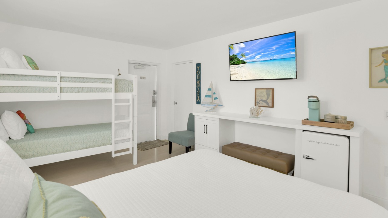 Photo of Bedroom in Deerfield Beach