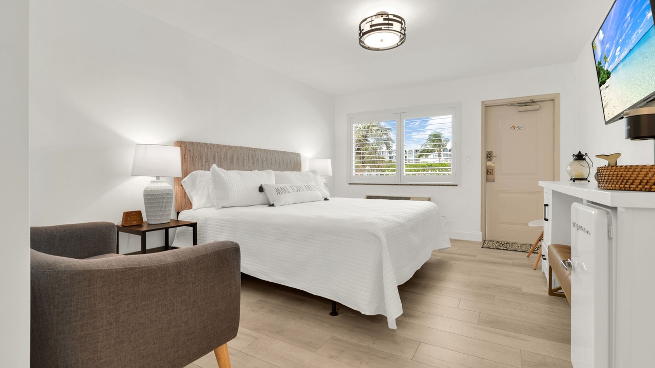 Photo of Bedroom in Deerfield Beach