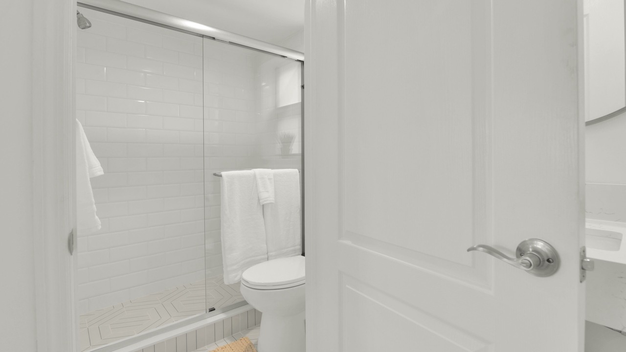 Photo of Bathroom in Survey Creek