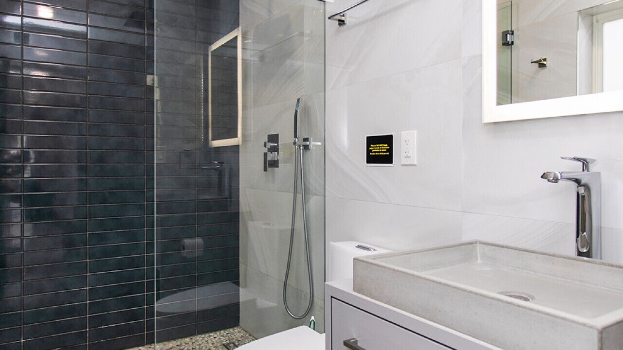 Photo of Bathroom in Hollywood Lakes