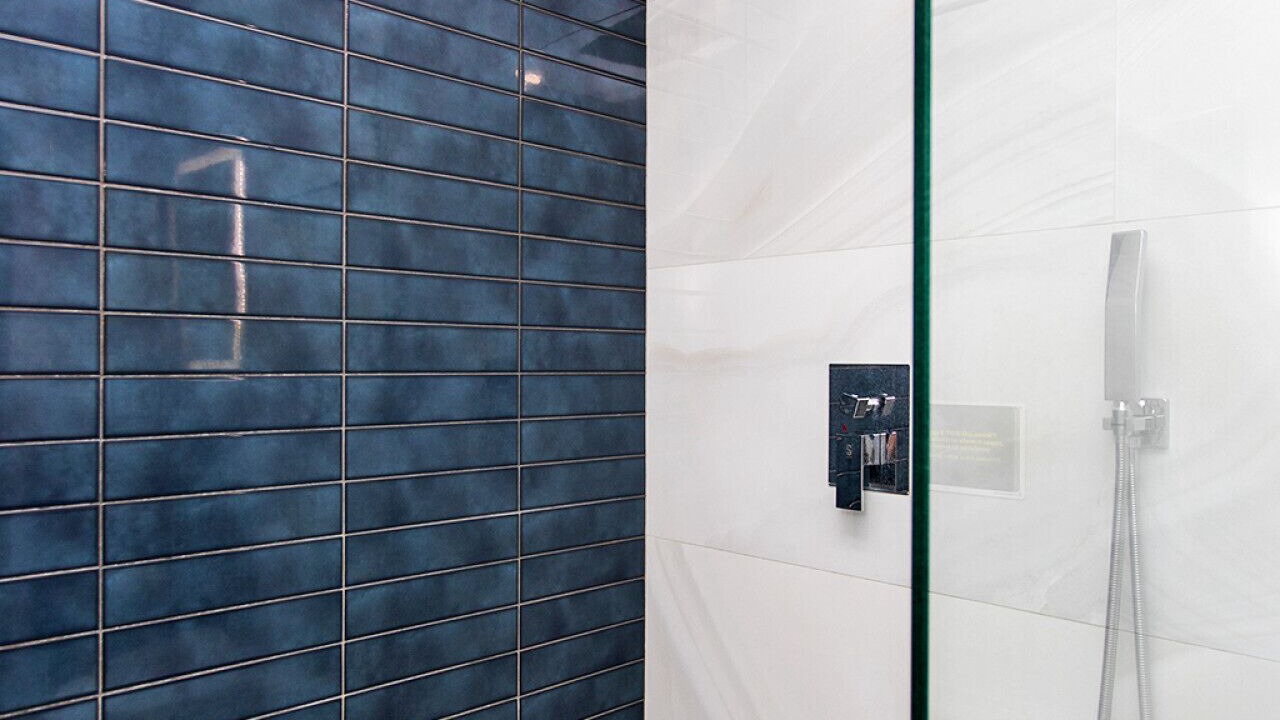 Photo of Bathroom in Hollywood Lakes
