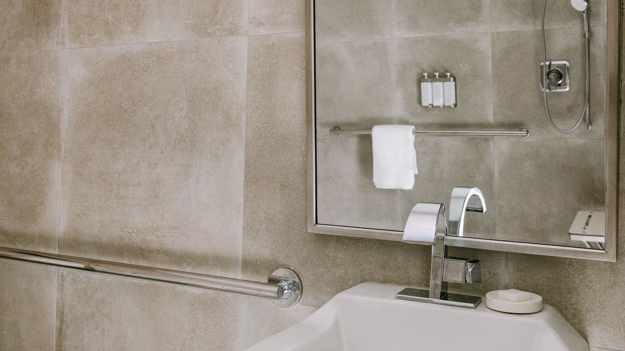 Photo of Bathroom in Hillsboro Beach