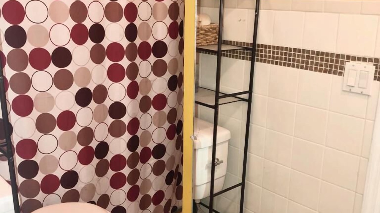 Photo of Bathroom in North Central Hollywood