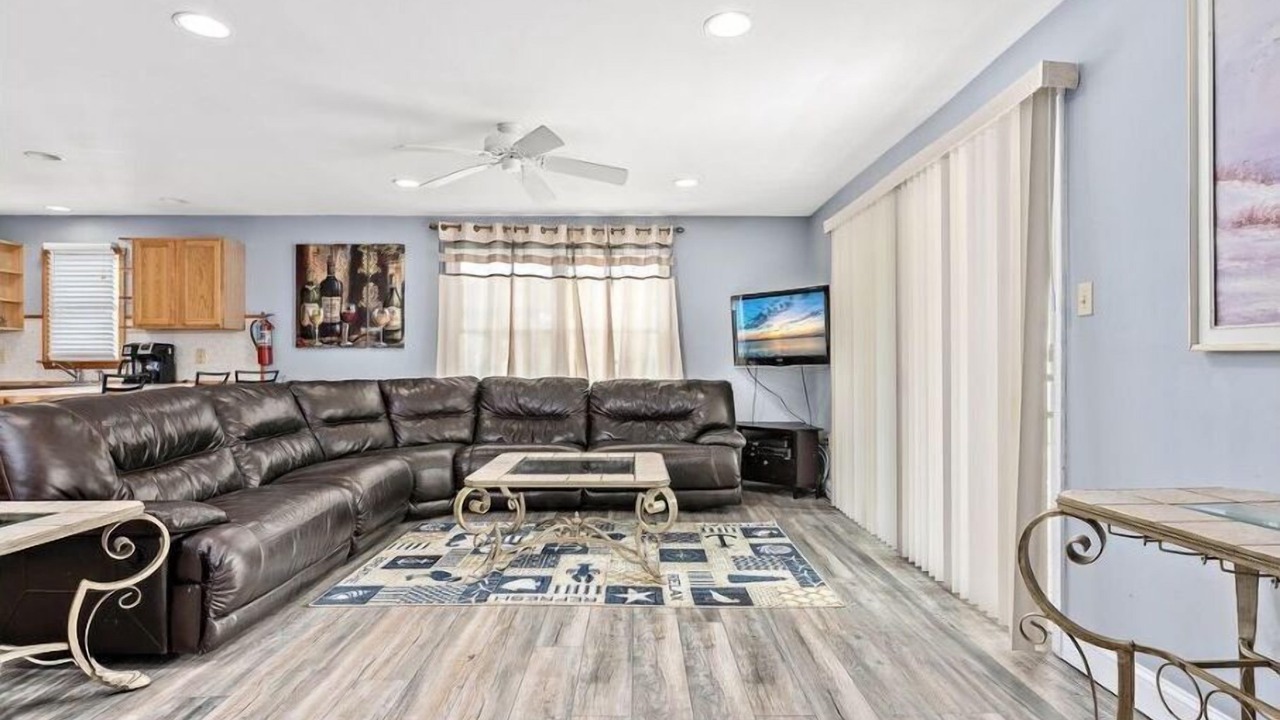 Photo of Livingroom in Wildwood