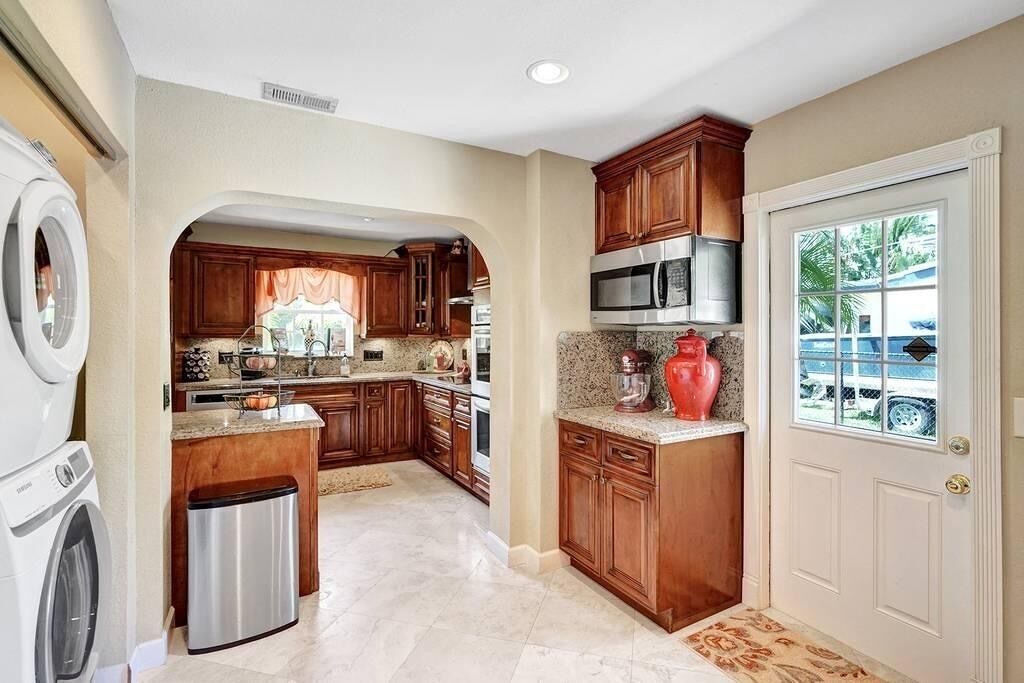 Photo of Kitchen in Deerfield Beach