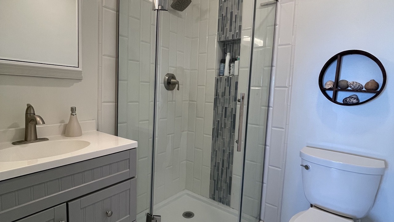 Photo of Bathroom in Green Creek