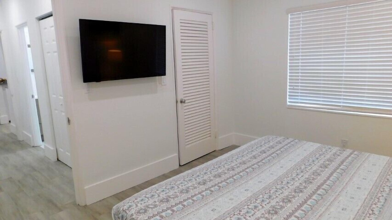 Photo of Bedroom in Hollywood