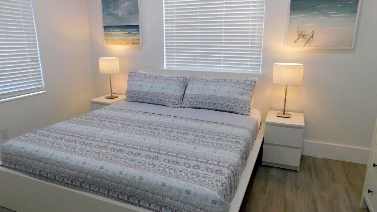 Photo of Bedroom in Hollywood