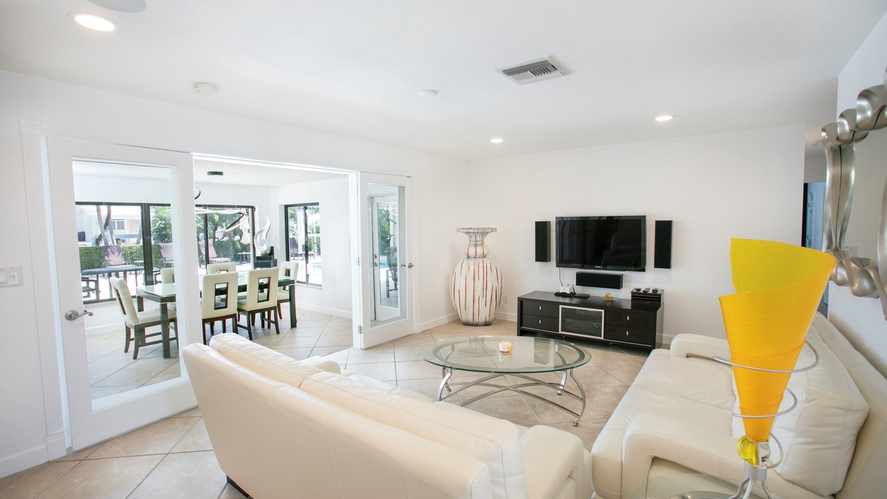 Photo of Livingroom in Lighthouse Point