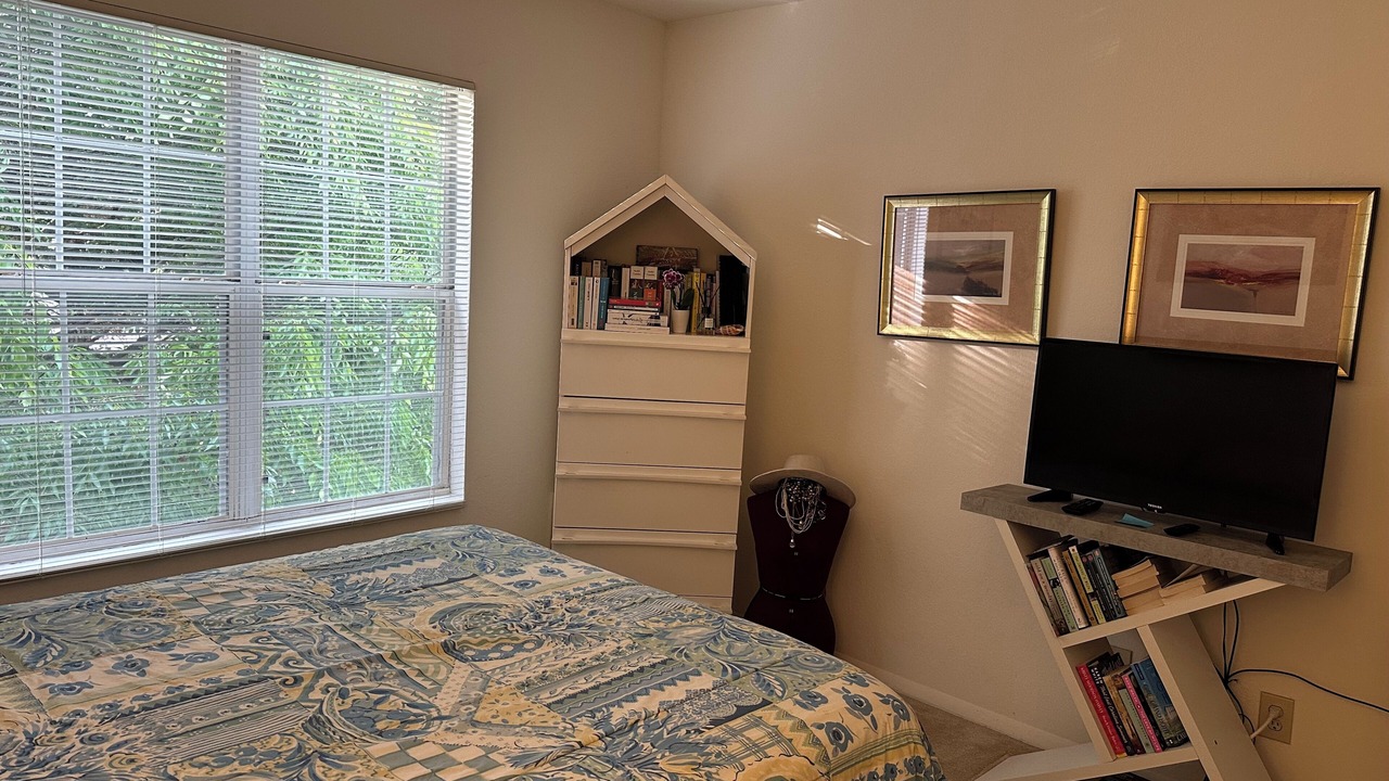 Photo of Bedroom in Parole