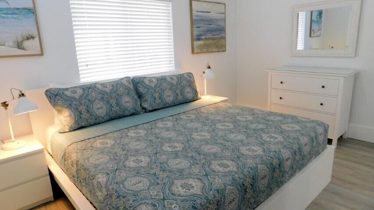 Photo of Bedroom in Hollywood