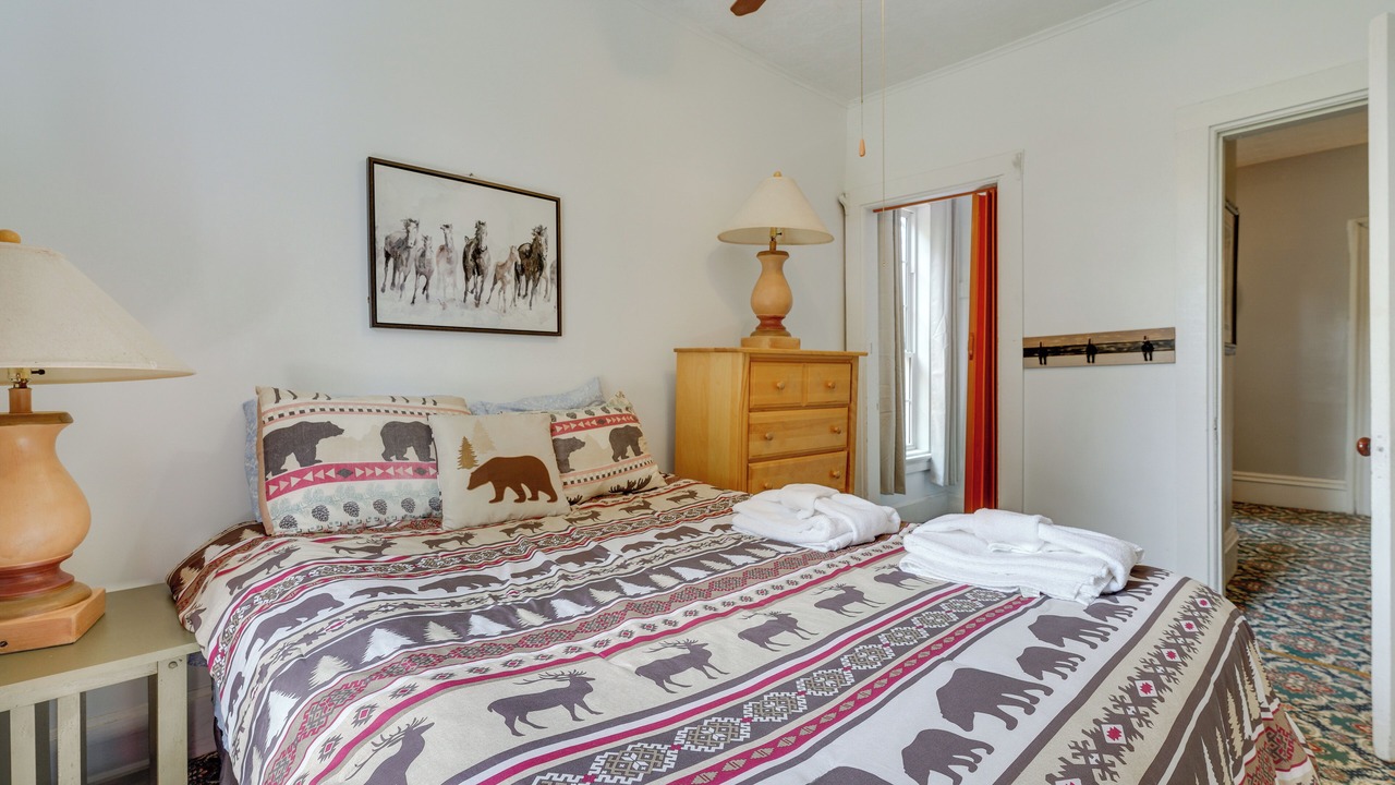Photo of Bedroom in Ellicottville