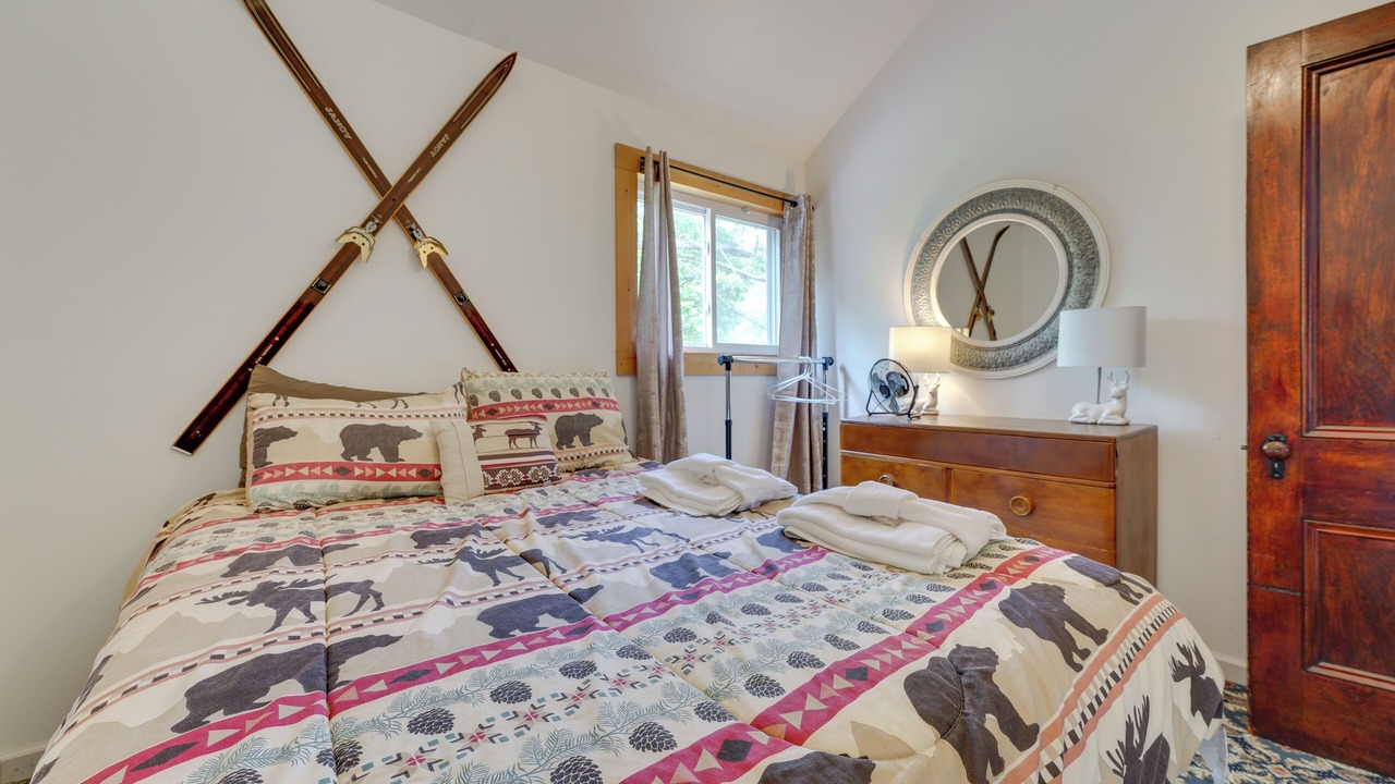 Photo of Bedroom in Ellicottville