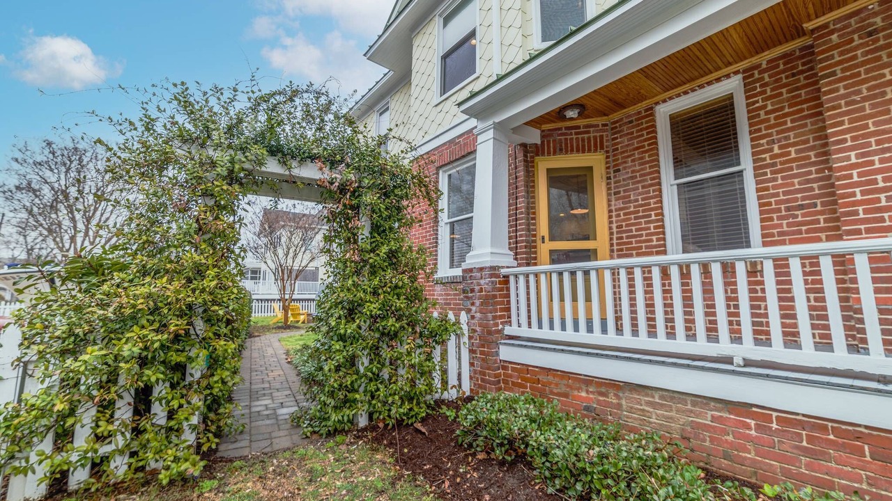 Photo of Outdoor in Sea Cottage Addition