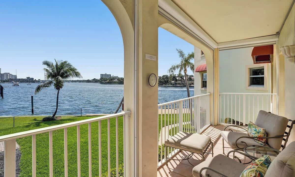 Photo of Outdoor in Central Beach