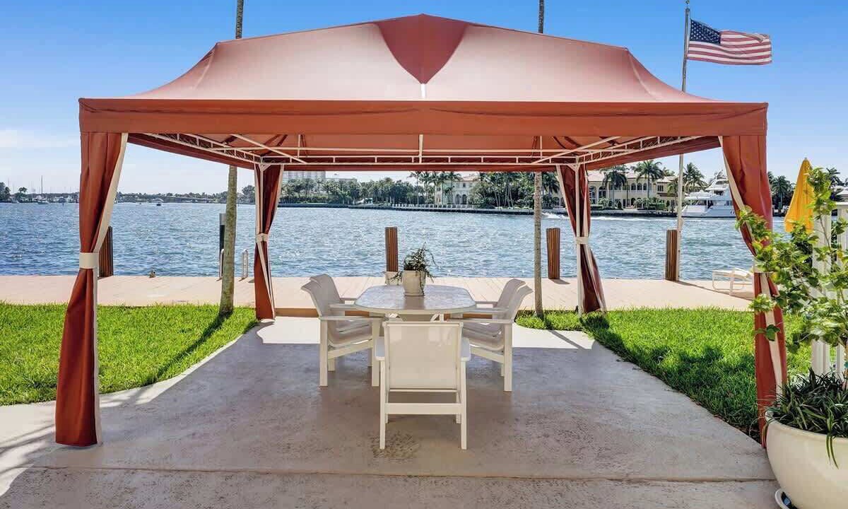 Photo of Outdoor in Central Beach