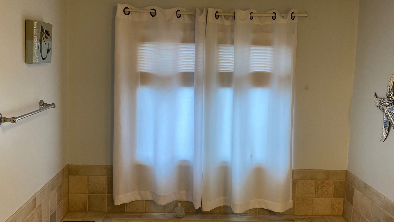 Photo of Bathroom in Sandpiper Pines