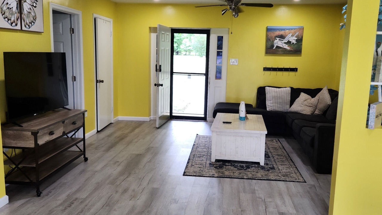 Photo of Livingroom in Barstow