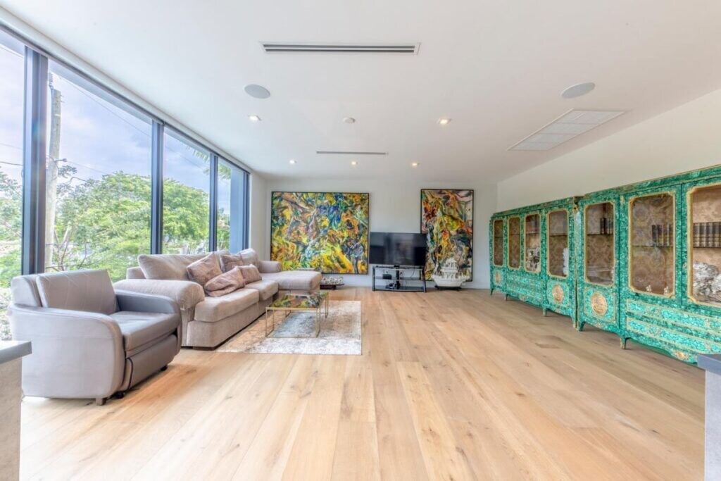 Photo of Livingroom in Coral Ridge