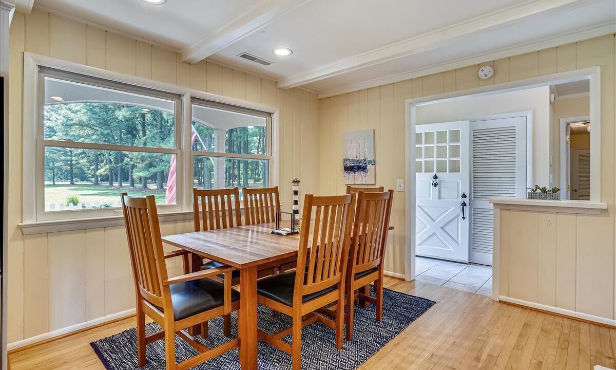 Photo of Livingroom in Unionville