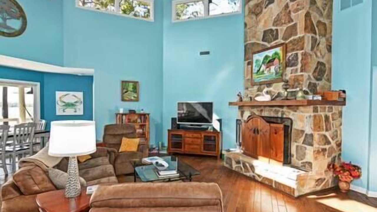 Photo of Livingroom in Cambridge