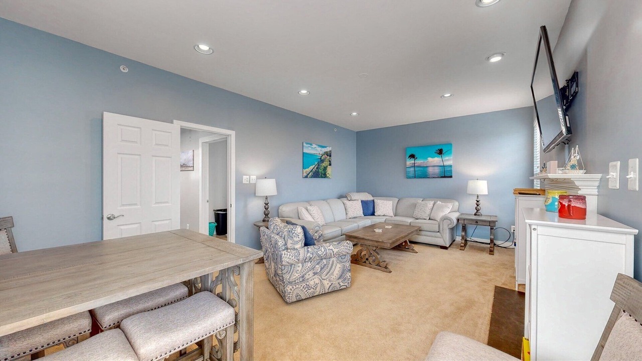 Photo of Livingroom in Villages of Five Points