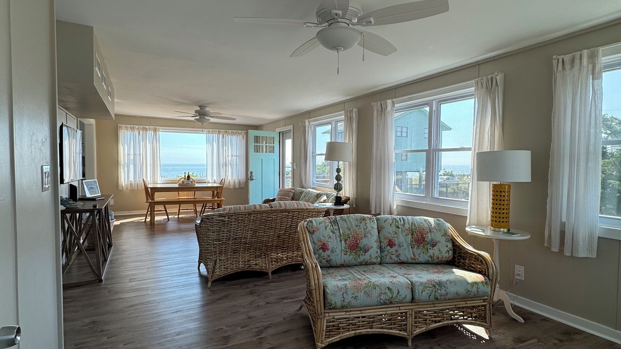 Photo of Livingroom in Broadkill Beach