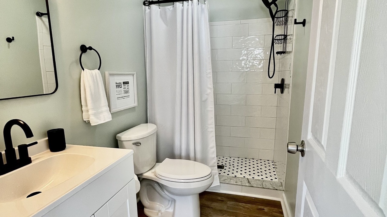 Photo of Bathroom in Broadkill Beach