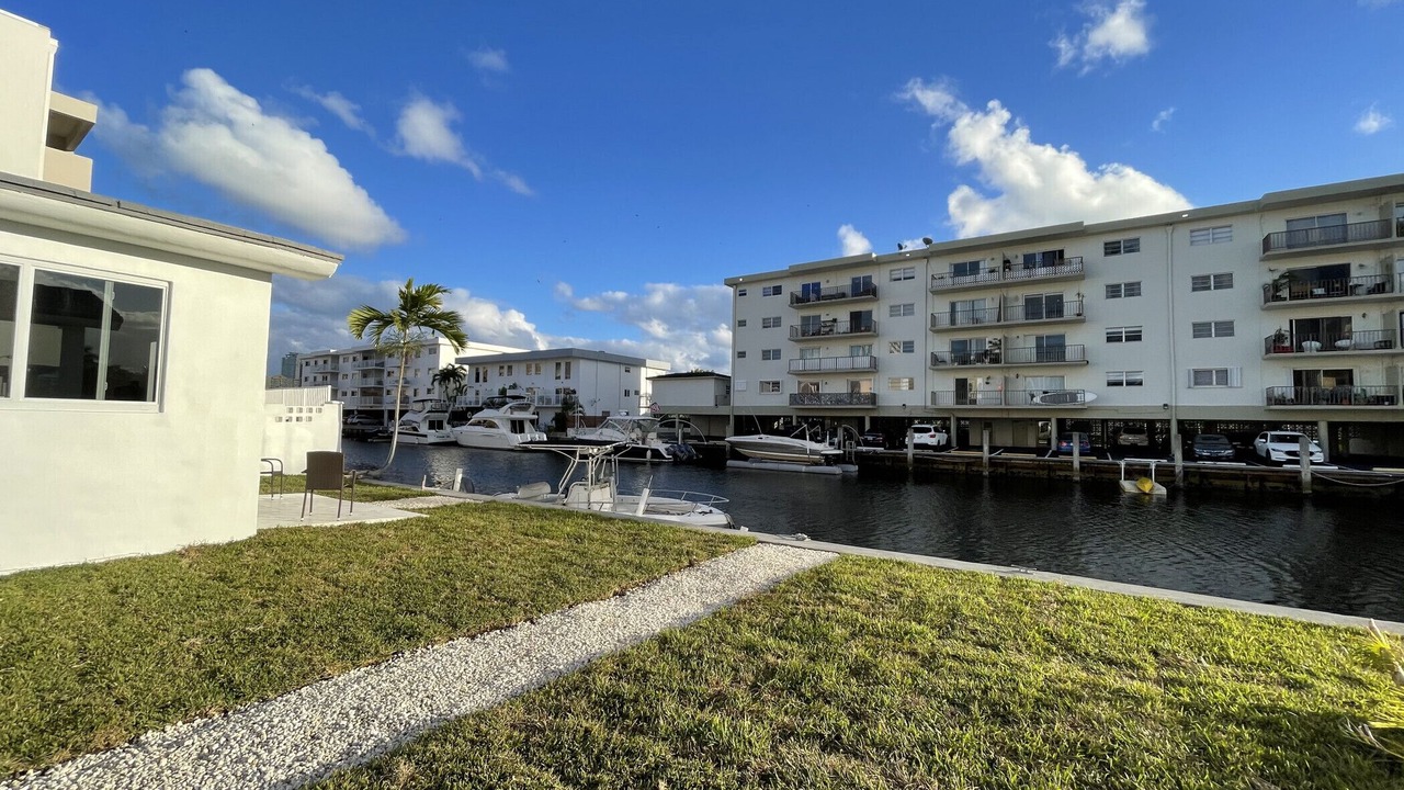 Photo of Outdoor in Eastern Shores