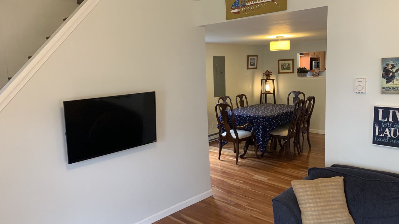 Photo of Bedroom in Ewell