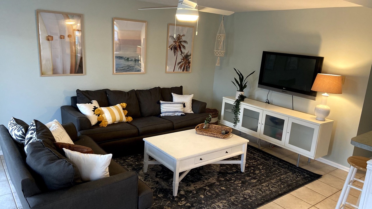 Photo of Livingroom in South End