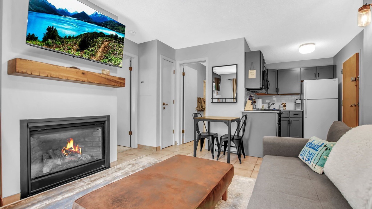 Photo of Livingroom in Great Valley