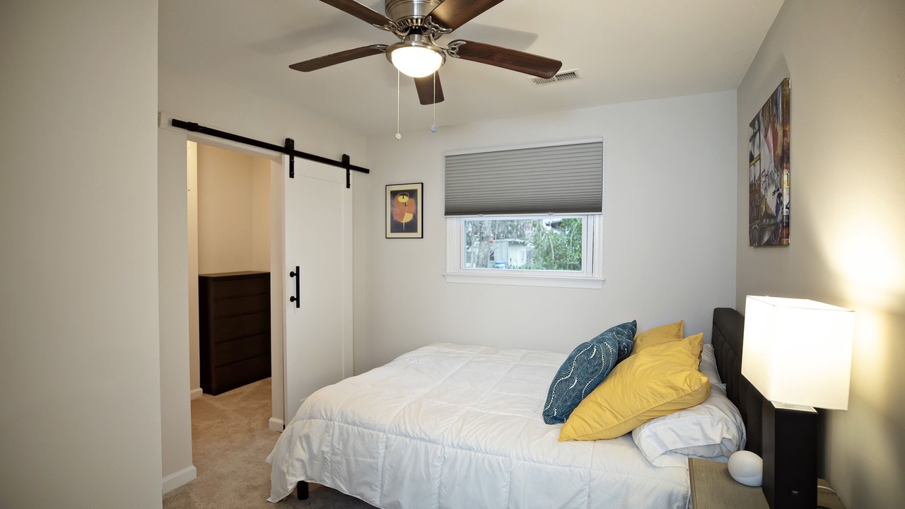 Photo of Bedroom in North Beach