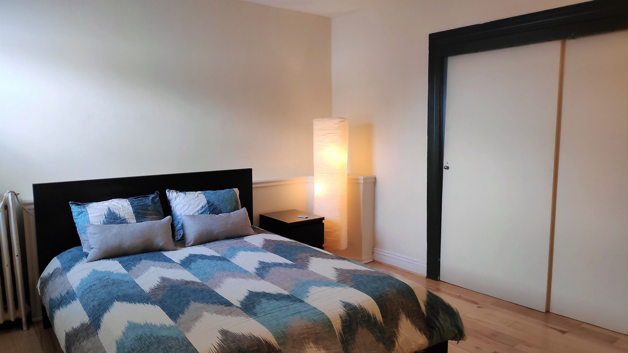Photo of Bedroom in Bolton Hill