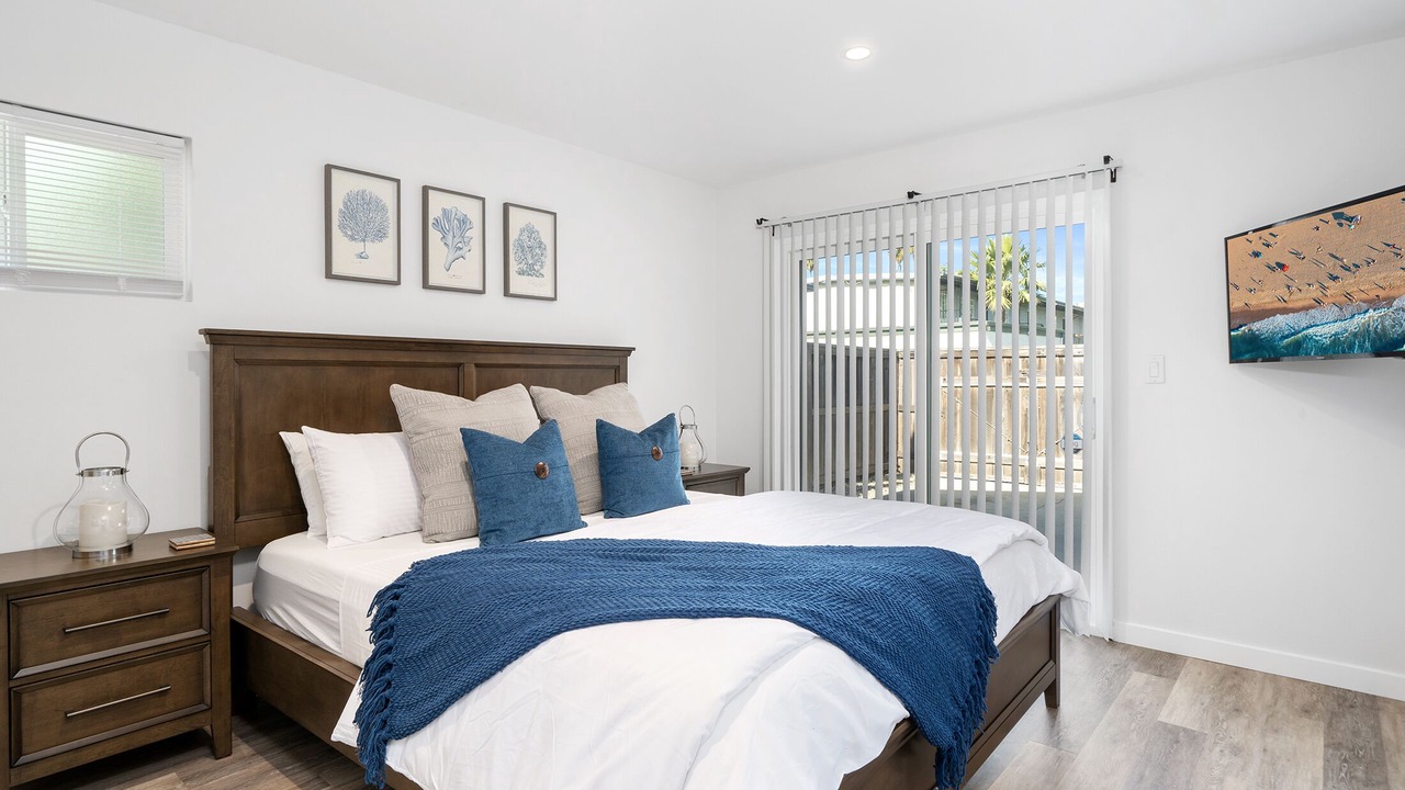 Photo of Bedroom in Oxnard Shores