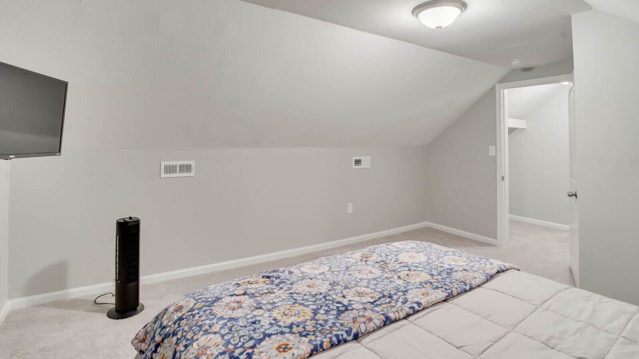 Photo of Bedroom in Hampton