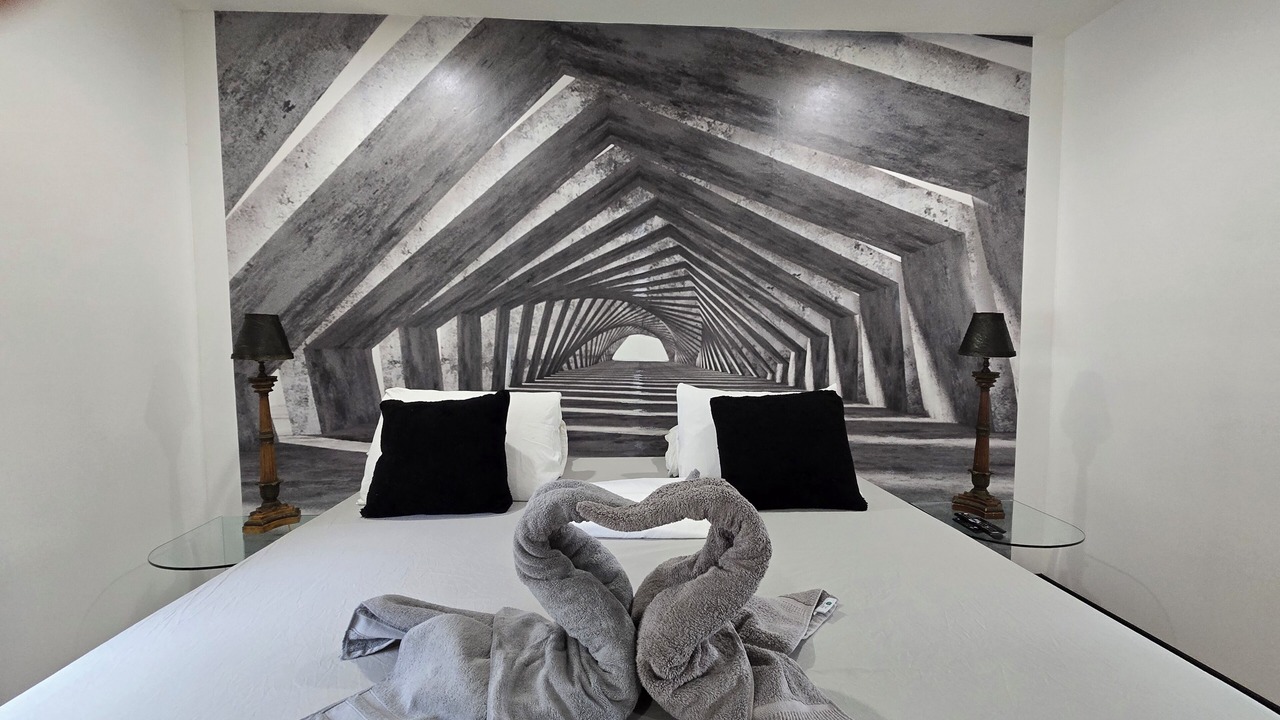 Photo of Bedroom in Royal Poinciana