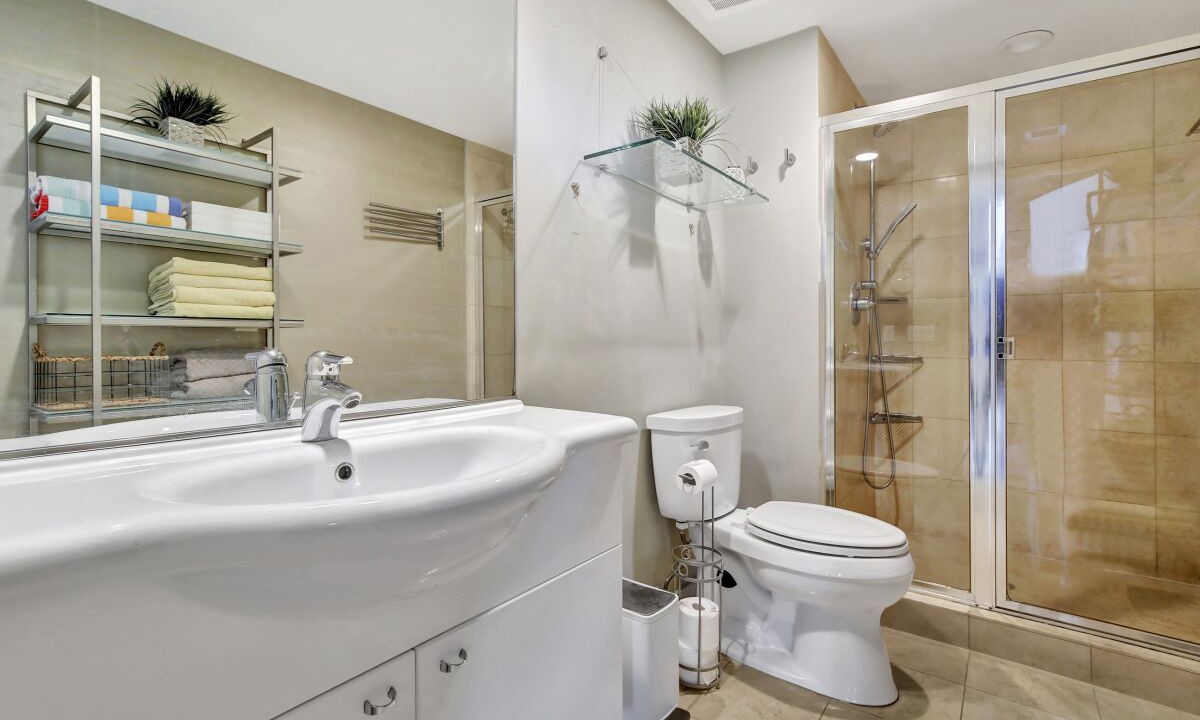 Photo of Bathroom in Hallandale Beach