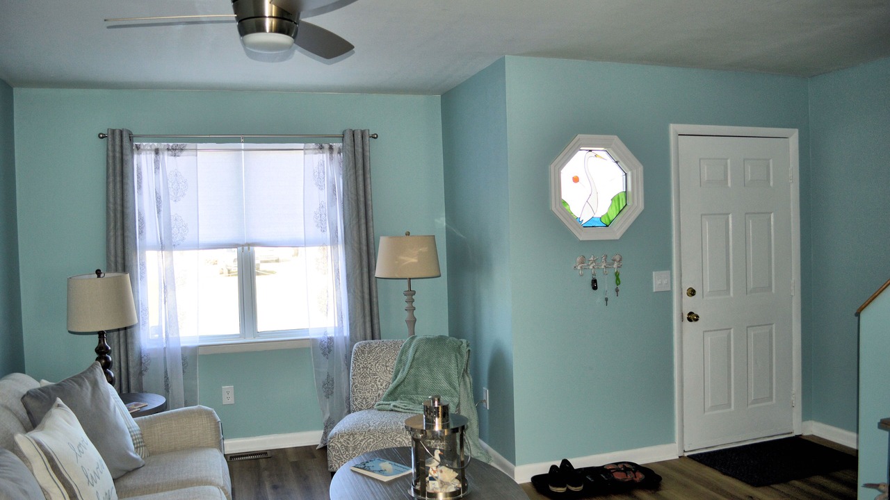 Photo of Livingroom in Deep Hole