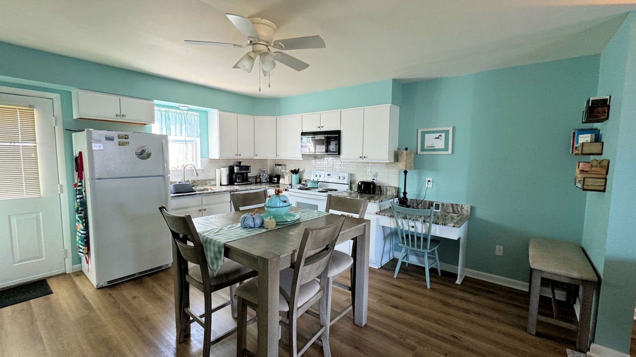 Photo of Kitchen in Deep Hole